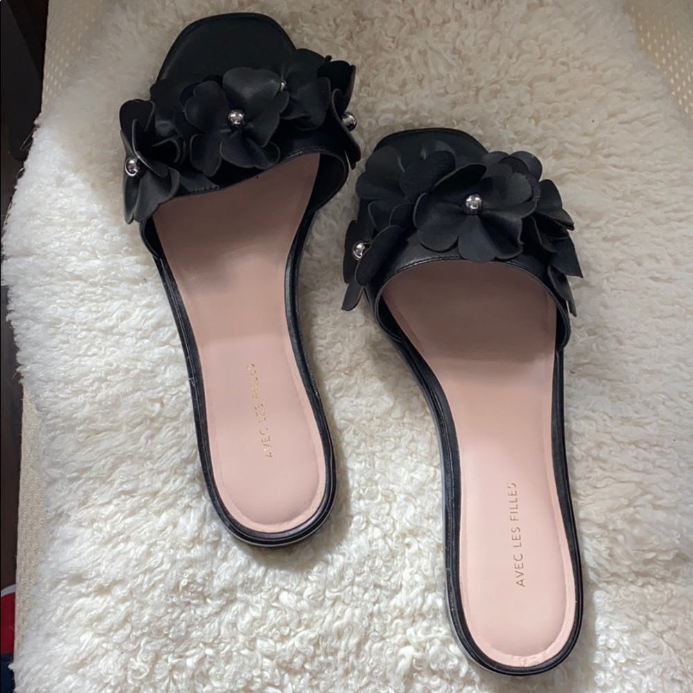 Flower Leather Slides